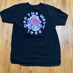 Vans graphic tshirt